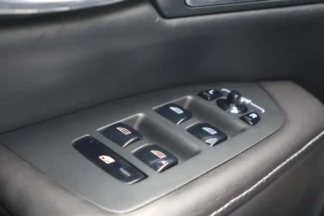 Volvo S90 (2016) thumbnail 6
