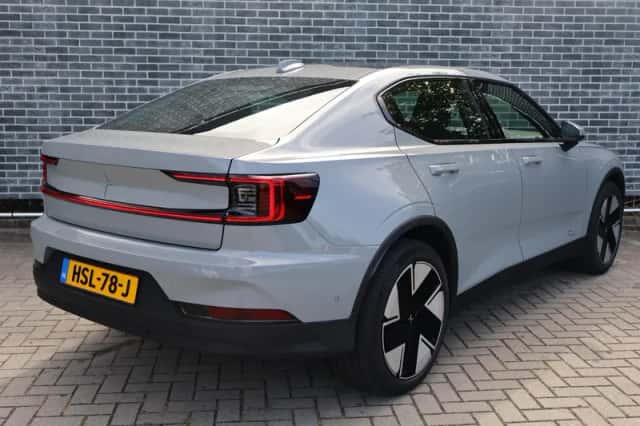 Polestar 2 (2025) thumbnail 3