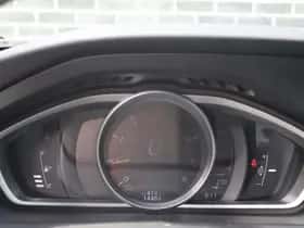 Volvo V40 (2018) thumbnail 12
