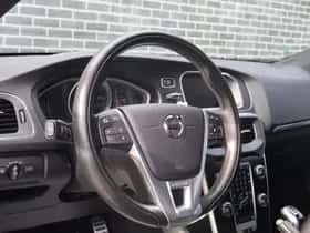 Volvo V40 (2018) thumbnail 8