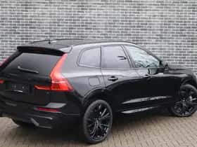 Volvo XC60 thumbnail 2