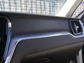 Volvo V60 (2020) thumbnail 14