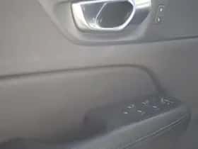 Volvo V60 (2020) thumbnail 16
