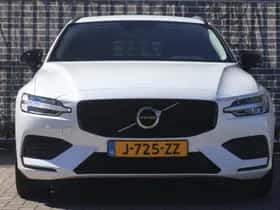 Volvo V60 (2020) thumbnail 3