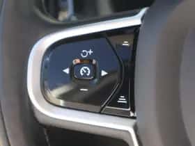 Volvo V60 thumbnail 6