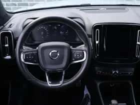 Volvo XC40 thumbnail 18