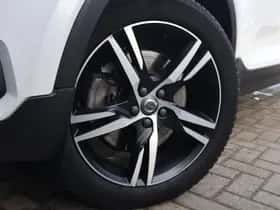 Volvo XC40 thumbnail 19