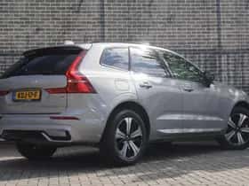 Volvo XC60 (2025) thumbnail 2