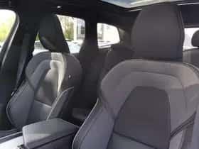 Volvo XC60 (2025) thumbnail 19