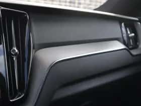 Volvo XC60 (2025) thumbnail 24