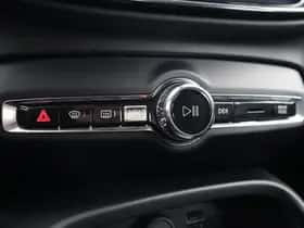 Volvo XC40 thumbnail 12