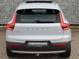 Volvo XC40 thumbnail 5