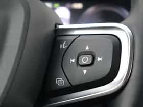 Volvo XC40 thumbnail 8