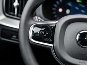 Volvo XC60 thumbnail 15