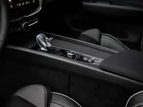 Volvo XC60 thumbnail 10