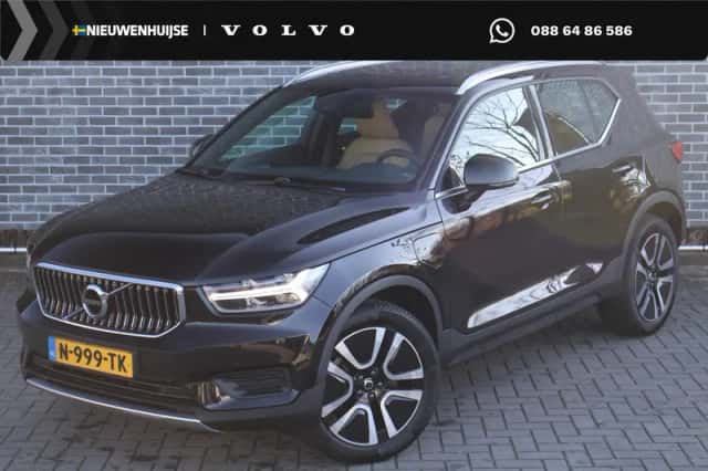 Volvo XC40 (2021) thumbnail 1