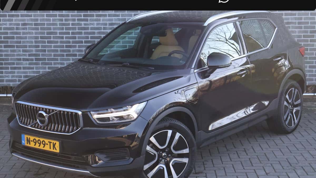 Volvo XC40 — foto 1