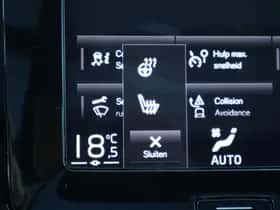 Volvo XC40 thumbnail 22