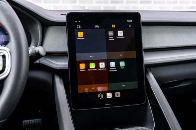Polestar 2 (2026) thumbnail 5
