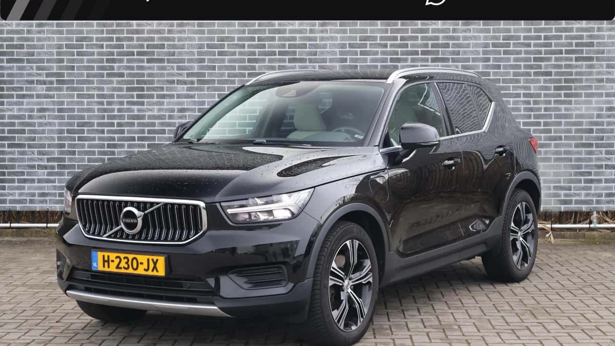 Volvo XC40 — foto 1