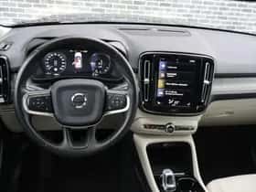 Volvo XC40 thumbnail 11