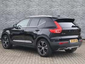 Volvo XC40 thumbnail 6