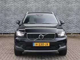 Volvo XC40 thumbnail 7