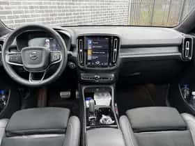 Volvo XC40 thumbnail 5