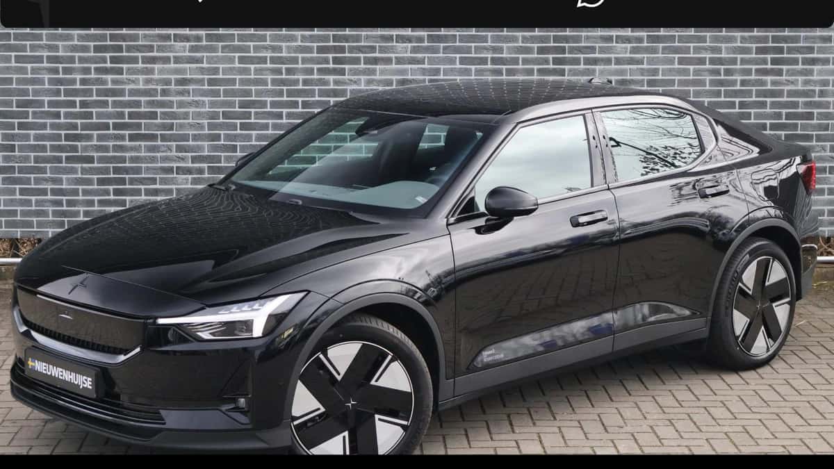Polestar 2 — foto 1