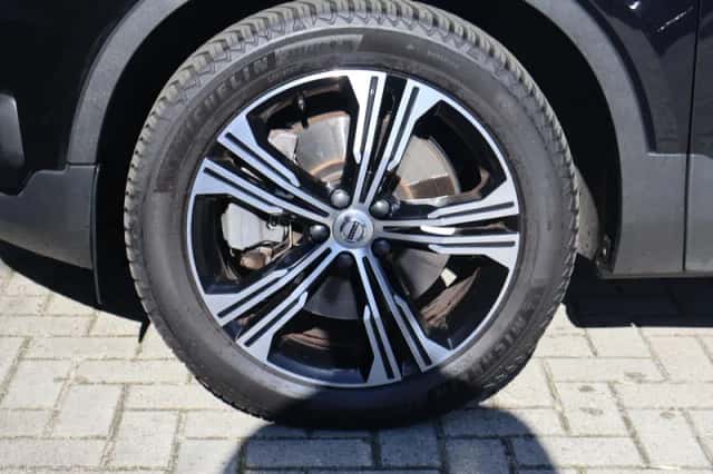 Volvo XC40 (2022) thumbnail 6