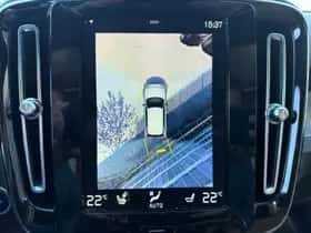 Volvo XC40 thumbnail 8
