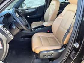 Volvo XC40 thumbnail 9