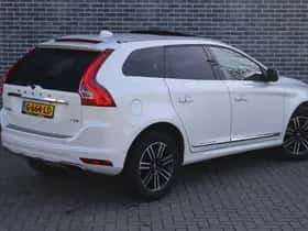 Volvo XC60 thumbnail 2