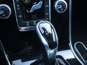 Volvo XC60 thumbnail 17