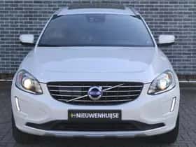 Volvo XC60 thumbnail 3