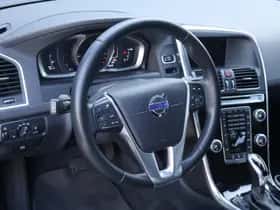Volvo XC60 thumbnail 9