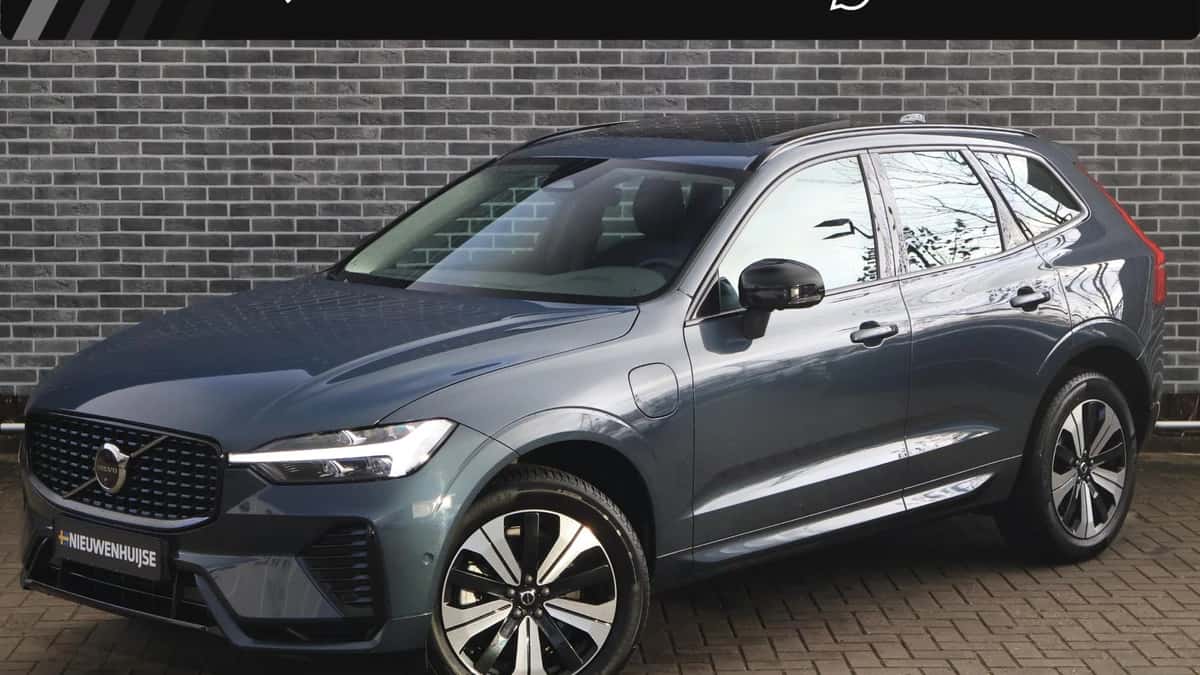 Volvo XC60 — foto 1