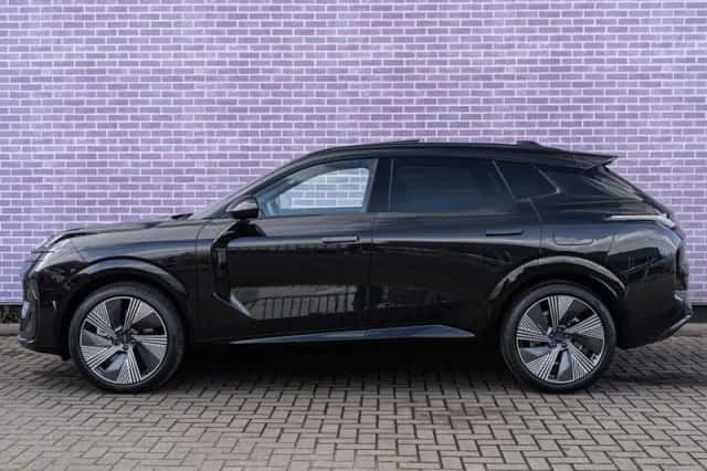 Lynk & Co 08 (2025) thumbnail 4