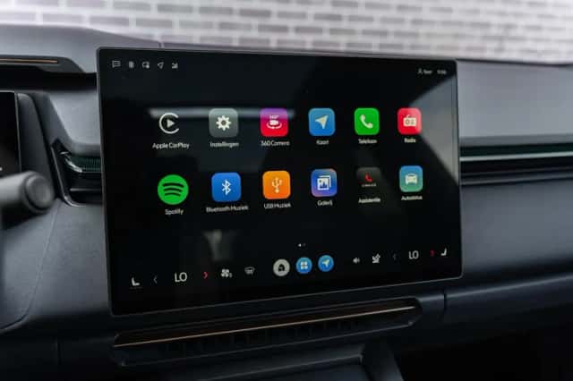 Lynk & Co 08 (2025) thumbnail 6