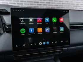 Lynk & Co 08 thumbnail 6