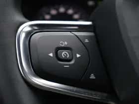 Volvo XC40 thumbnail 13
