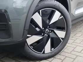 Volvo EX40 (2026) thumbnail 5