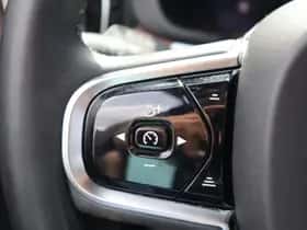 Volvo XC60 (2022) thumbnail 15
