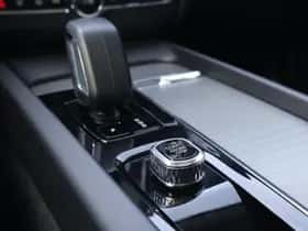 Volvo XC60 thumbnail 20
