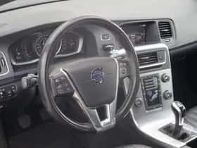 Volvo V60 thumbnail 4