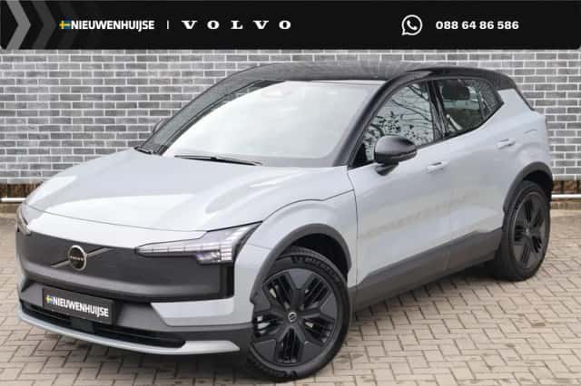 Volvo EX30 (2025) thumbnail 1