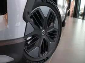 Volvo EX30 thumbnail 19