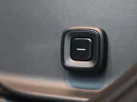 Volvo EX30 thumbnail 9