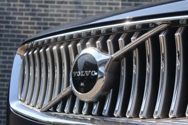 Volvo XC90 (2021) thumbnail 4