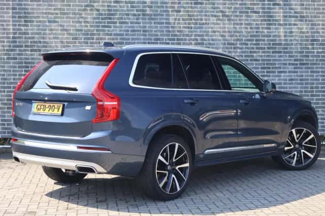 Volvo XC90 (2021) thumbnail 5